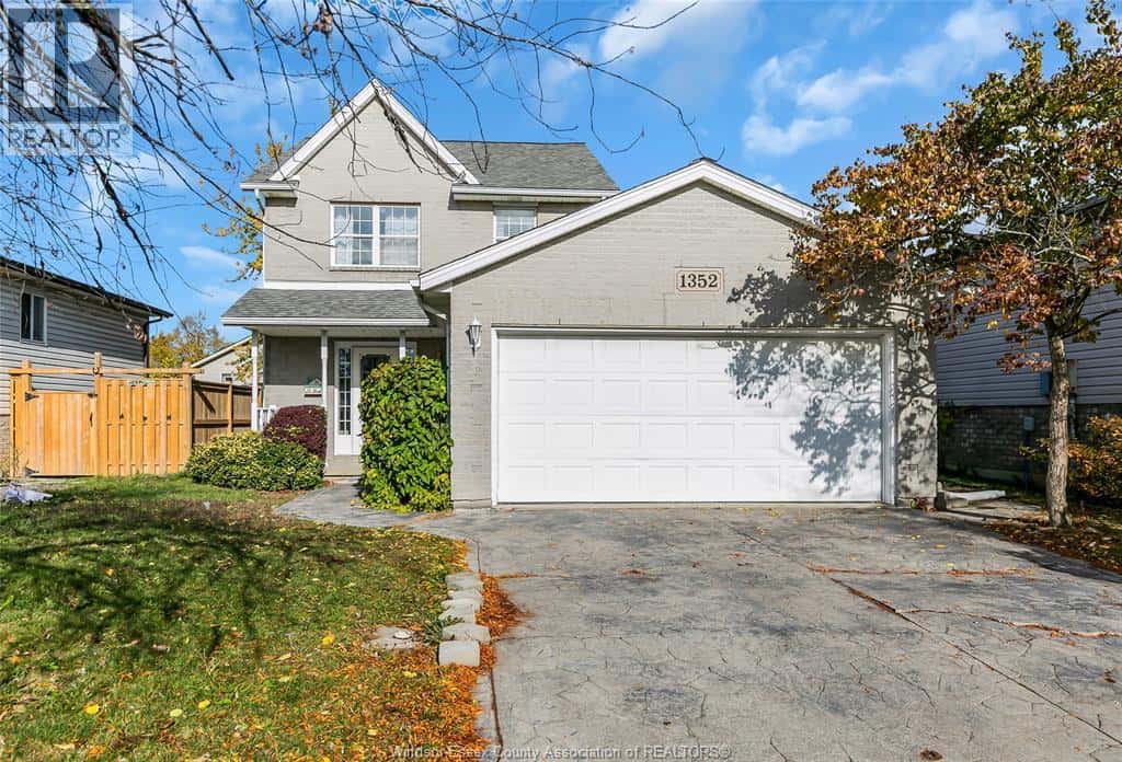 1352 GISELLE CRESCENT — Windsor, Ontario - Photo 2 of 33