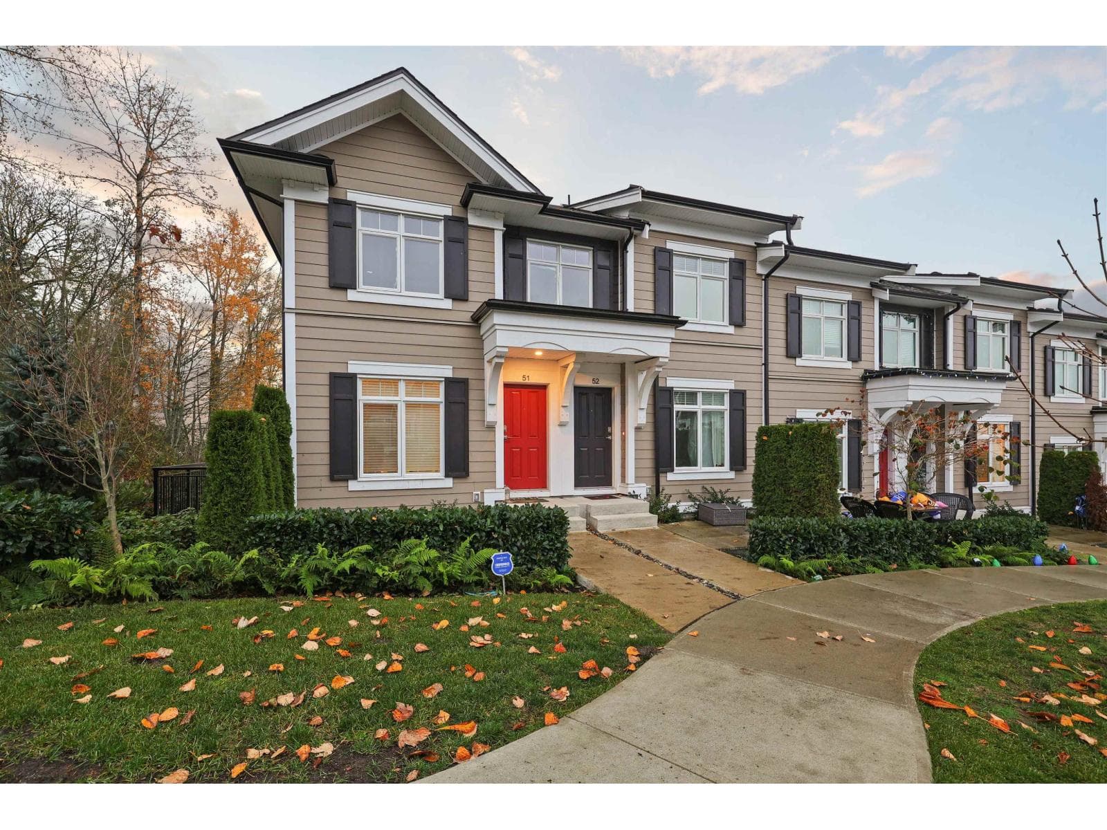 51 2070 OAK MEADOWS DRIVE — Surrey, British Columbia - Main photo