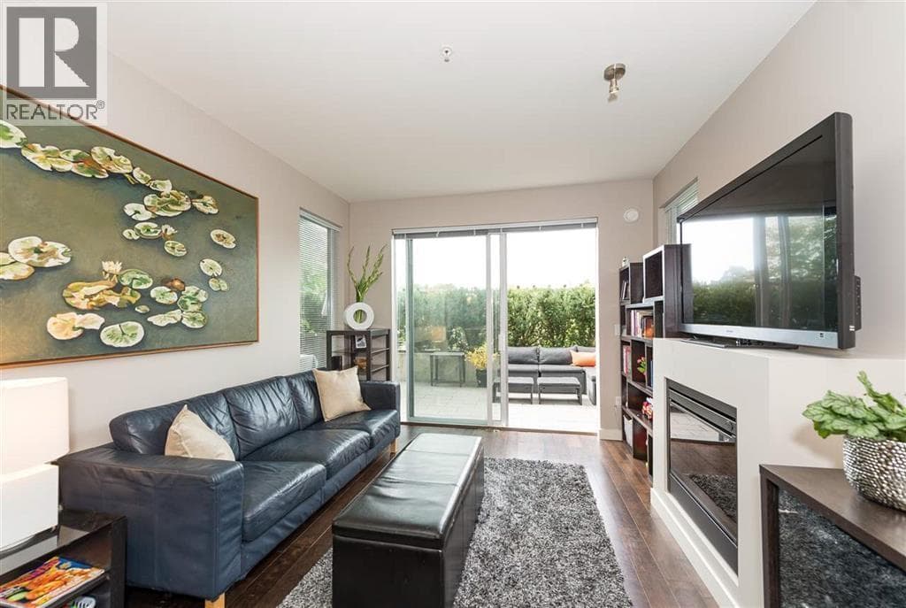 223 3333 MAIN STREET — Vancouver, British Columbia - Main photo