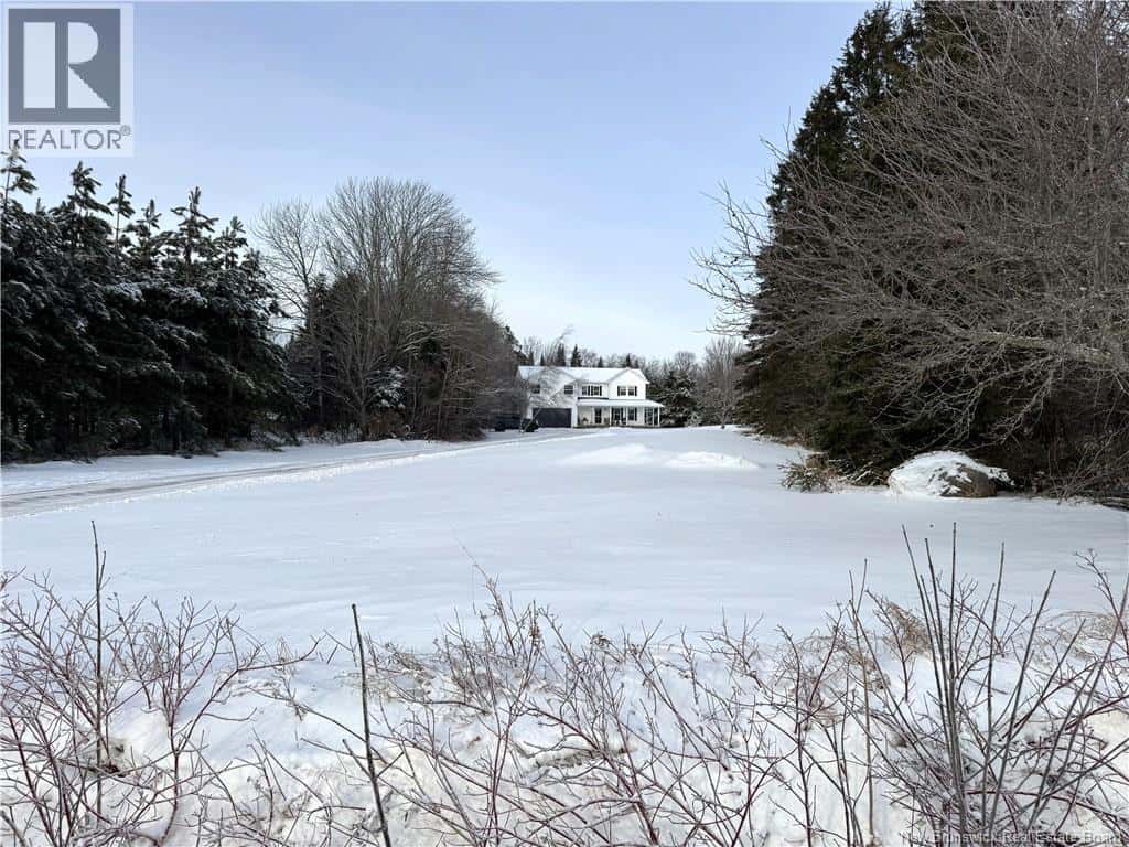 960 Route 555 — Richmond Settlement, New Brunswick - Photo 2 of 38