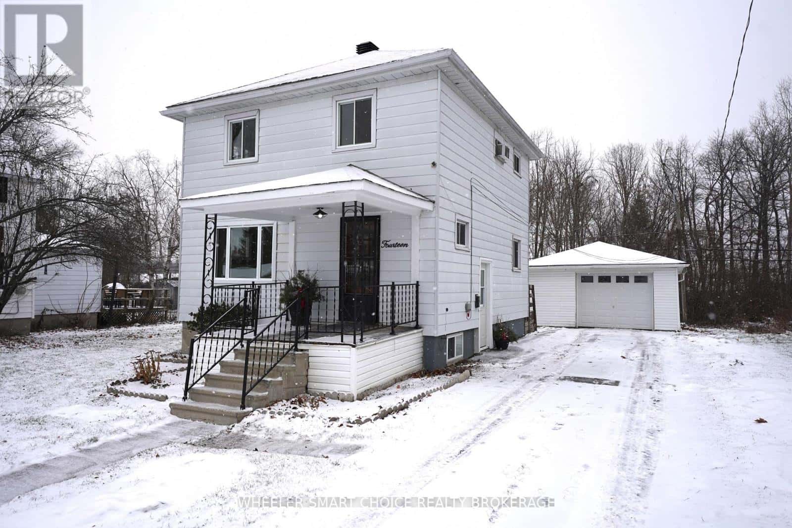 14 SAUNDERS AVENUE N — South Stormont, Ontario - Photo 2 of 48