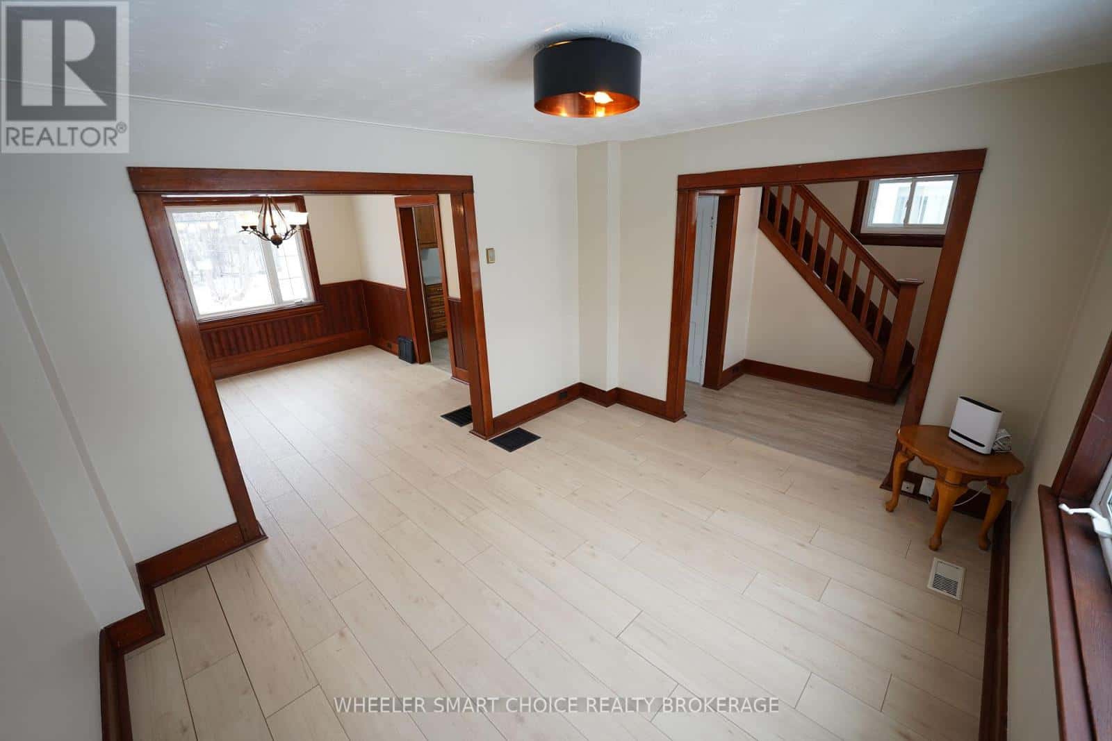 14 SAUNDERS AVENUE N — South Stormont, Ontario - Photo 5 of 48