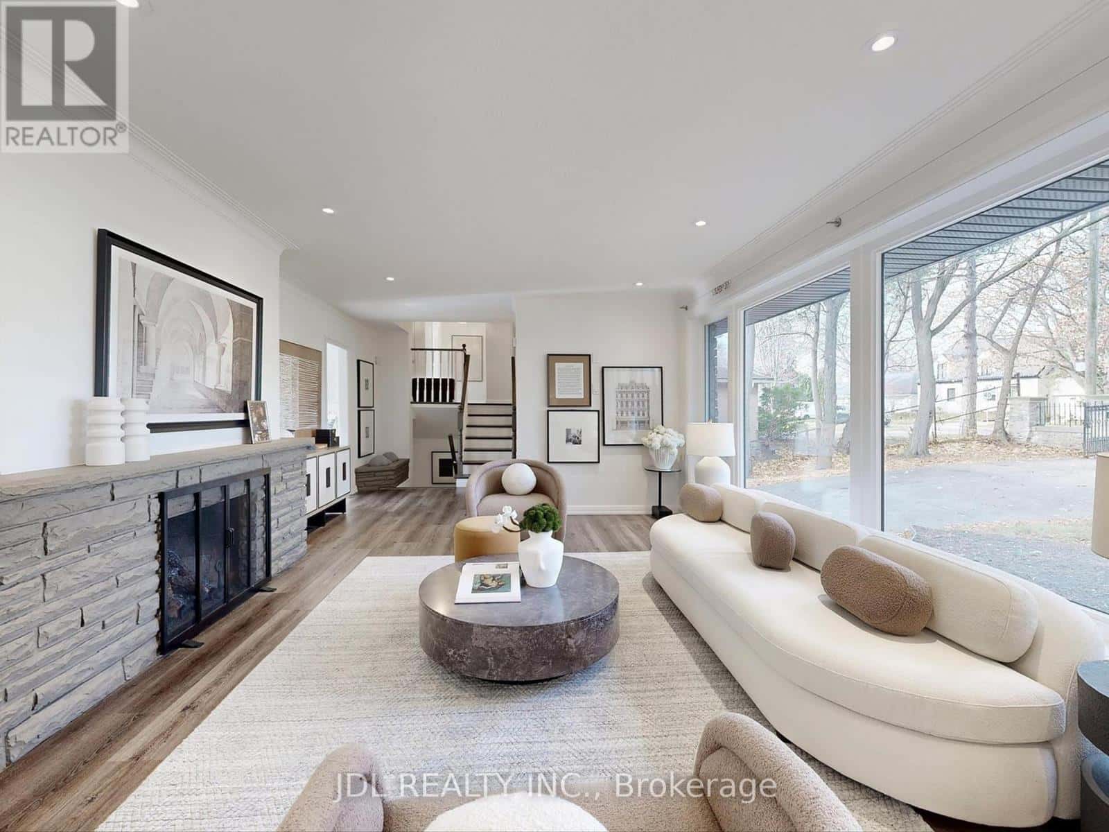 537 BLYTHWOOD ROAD — Toronto (Bridle Path-Sunnybrook-York Mills), Ontario - Photo 4 of 31