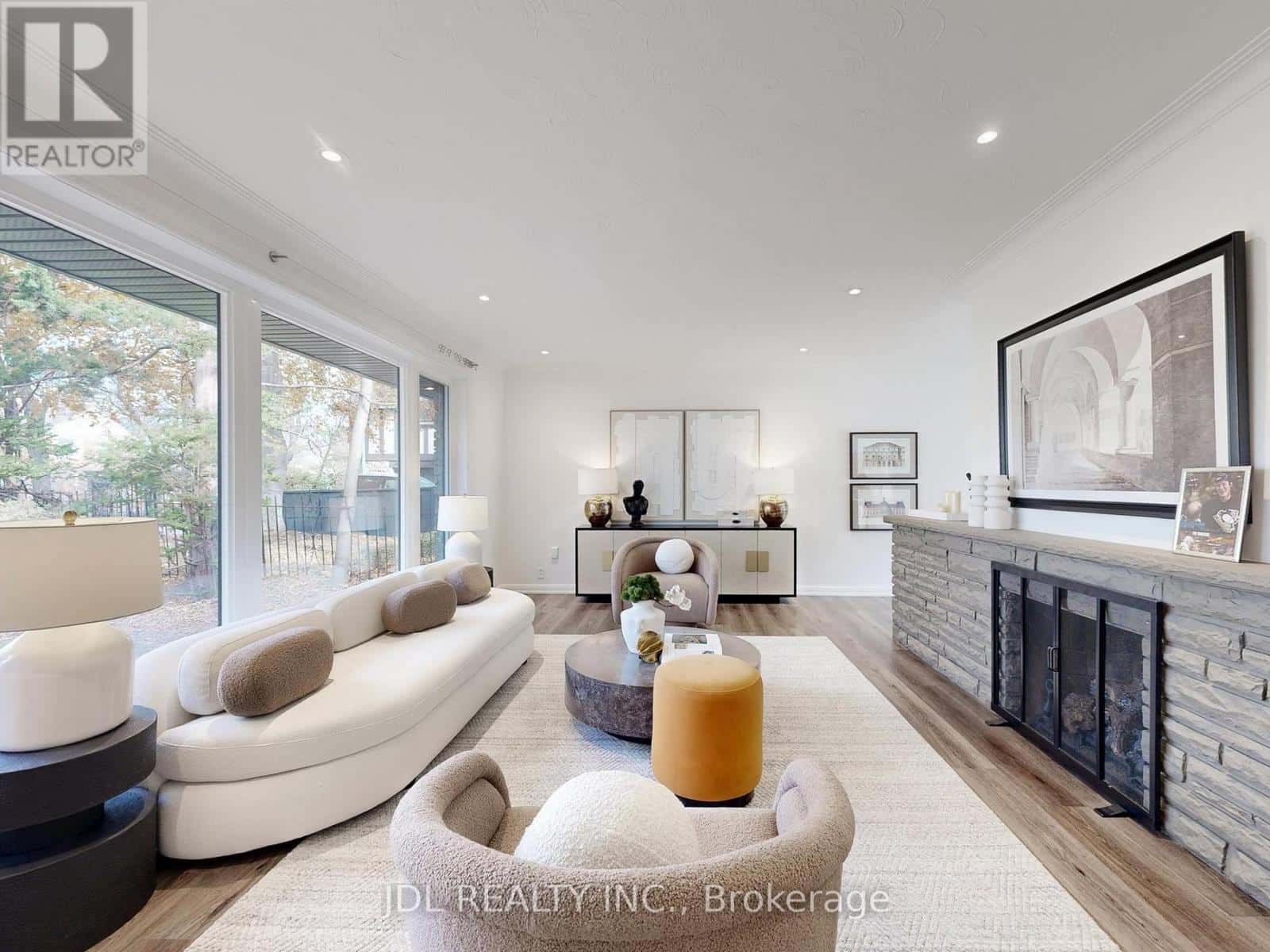 537 BLYTHWOOD ROAD — Toronto (Bridle Path-Sunnybrook-York Mills), Ontario - Photo 5 of 31