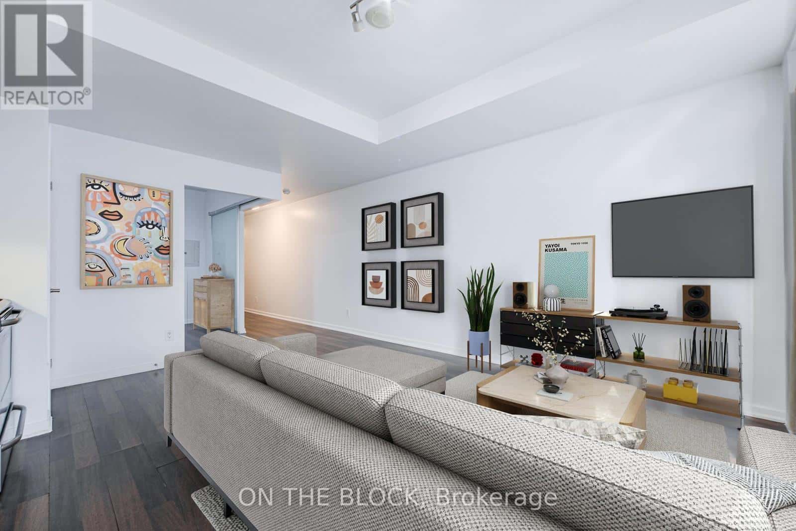 38 Joe Shuster Way 302