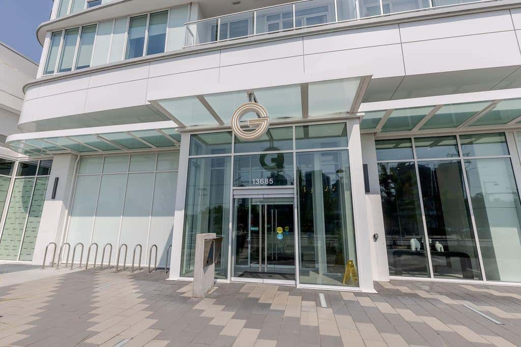 1201 13685 102 AVENUE — Surrey, British Columbia - Photo 3 of 26