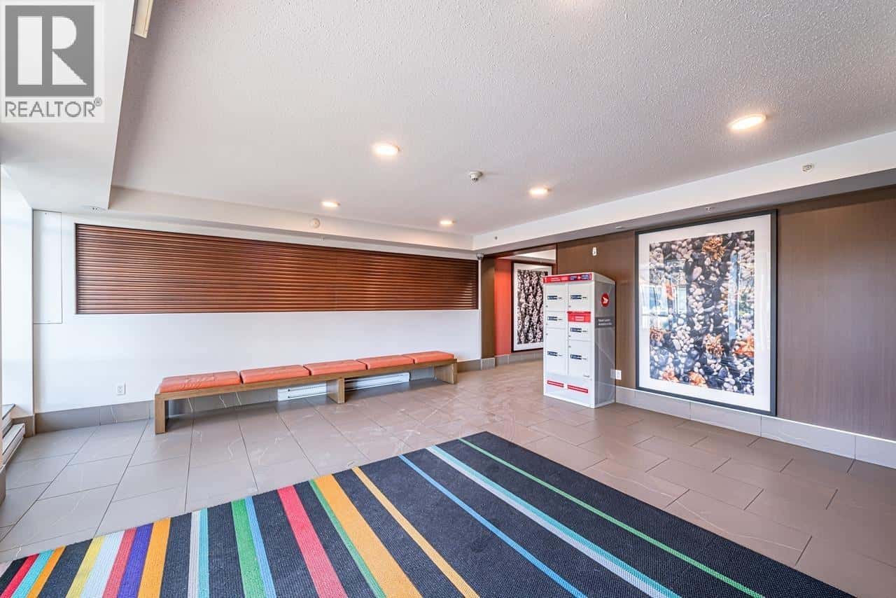 612 4888 NANAIMO STREET — Vancouver, British Columbia - Photo 2 of 19