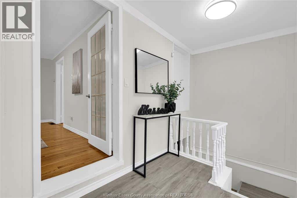 1644 FORD BOULEVARD — Windsor, Ontario - Photo 4 of 36