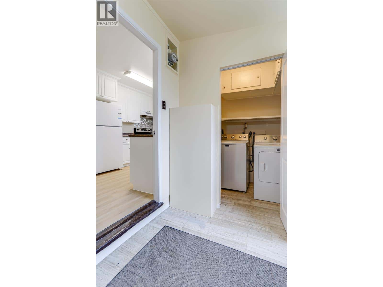 37 BITTERN STREET — Kitimat, British Columbia - Photo 2 of 16