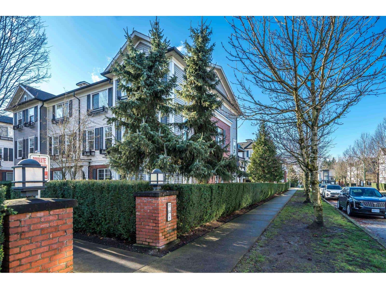 45 7238 189 STREET — Surrey, British Columbia - Photo 3 of 37