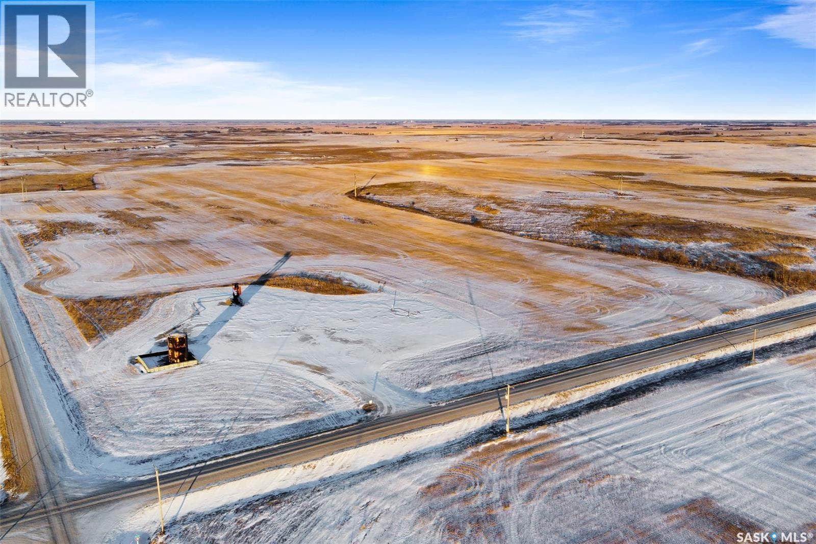 1 Grainland Quarter With Oil Revenue Near Forget — Tecumseh Rm No. 65, Saskatchewan - Main photo