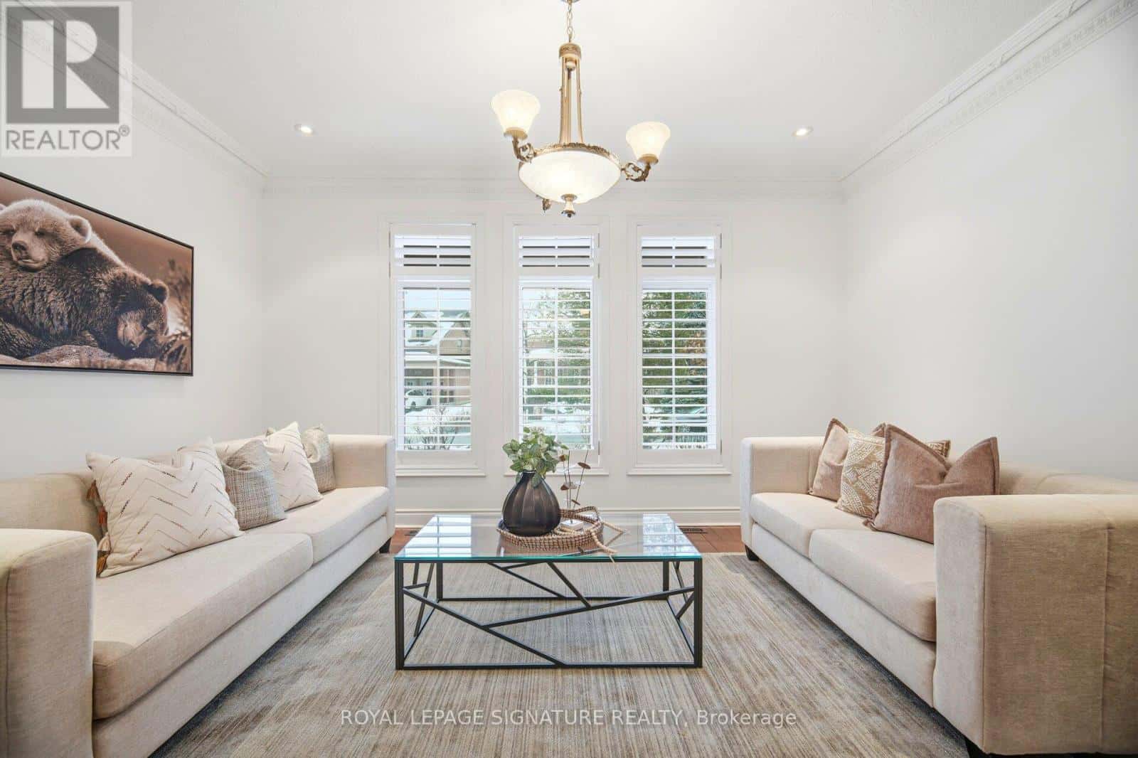 1592 HALLSTONE ROAD — Brampton (Bram West), Ontario - Photo 4 of 50