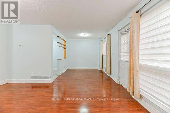 14 - 215 MISSISSAUGA VALLEY BOULEVARD — Mississauga (Mississauga Valleys), Ontario - Photo 5 of 47