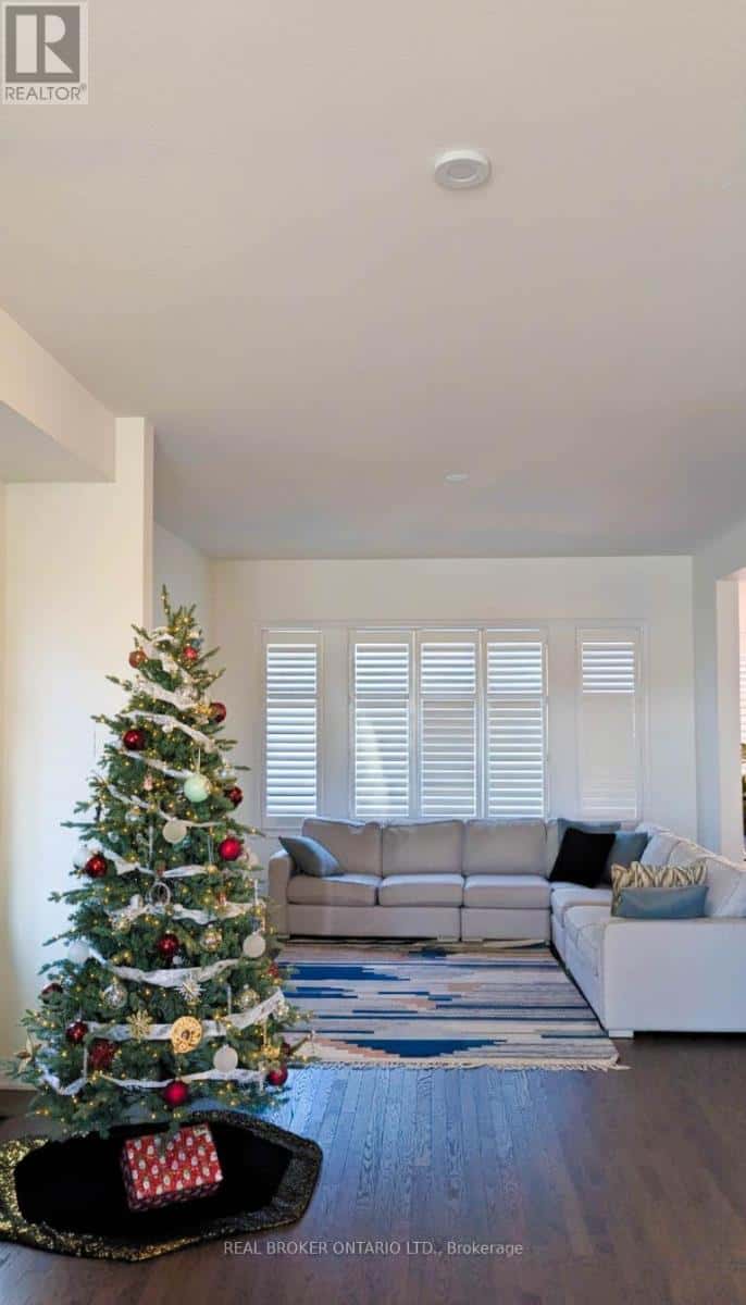 206 CARRIAGE WAY S — Waterloo, Ontario - Photo 3 of 49