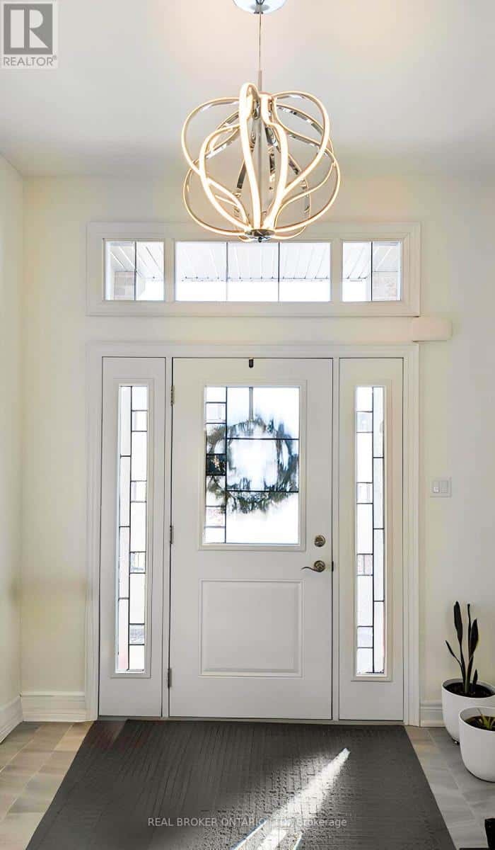 206 CARRIAGE WAY S — Waterloo, Ontario - Photo 5 of 49