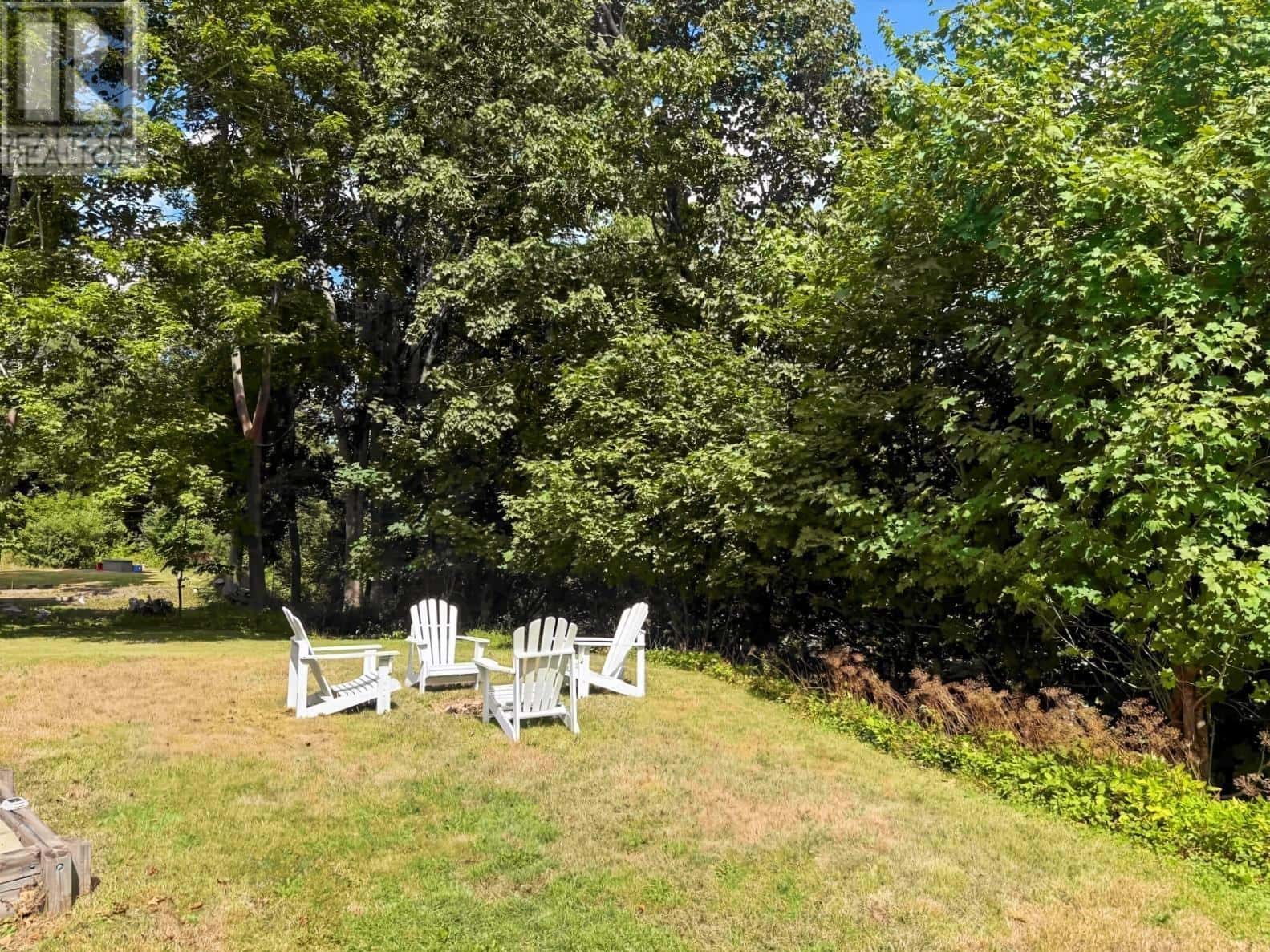 114 Hawthorne Street — Antigonish, Nova Scotia - Photo 3 of 30