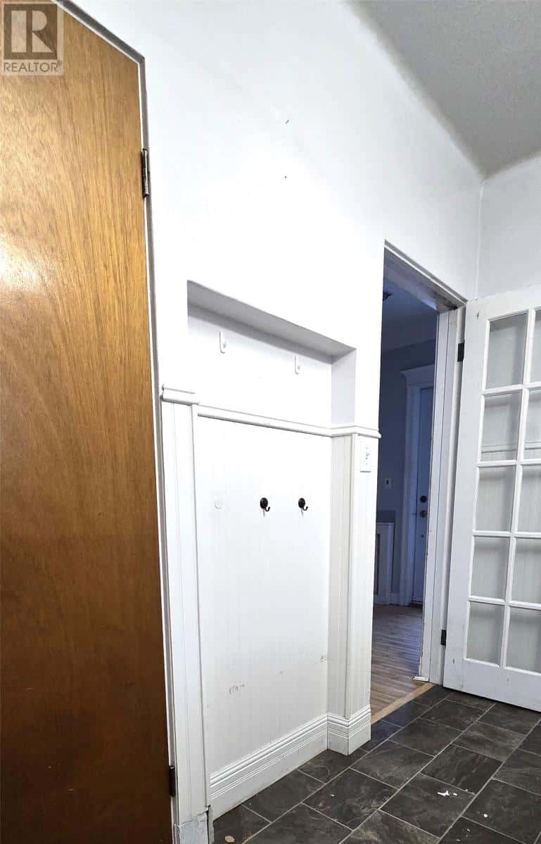 77 West Valley Road — Corner Brook, Newfoundland & Labrador - Photo 2 of 12