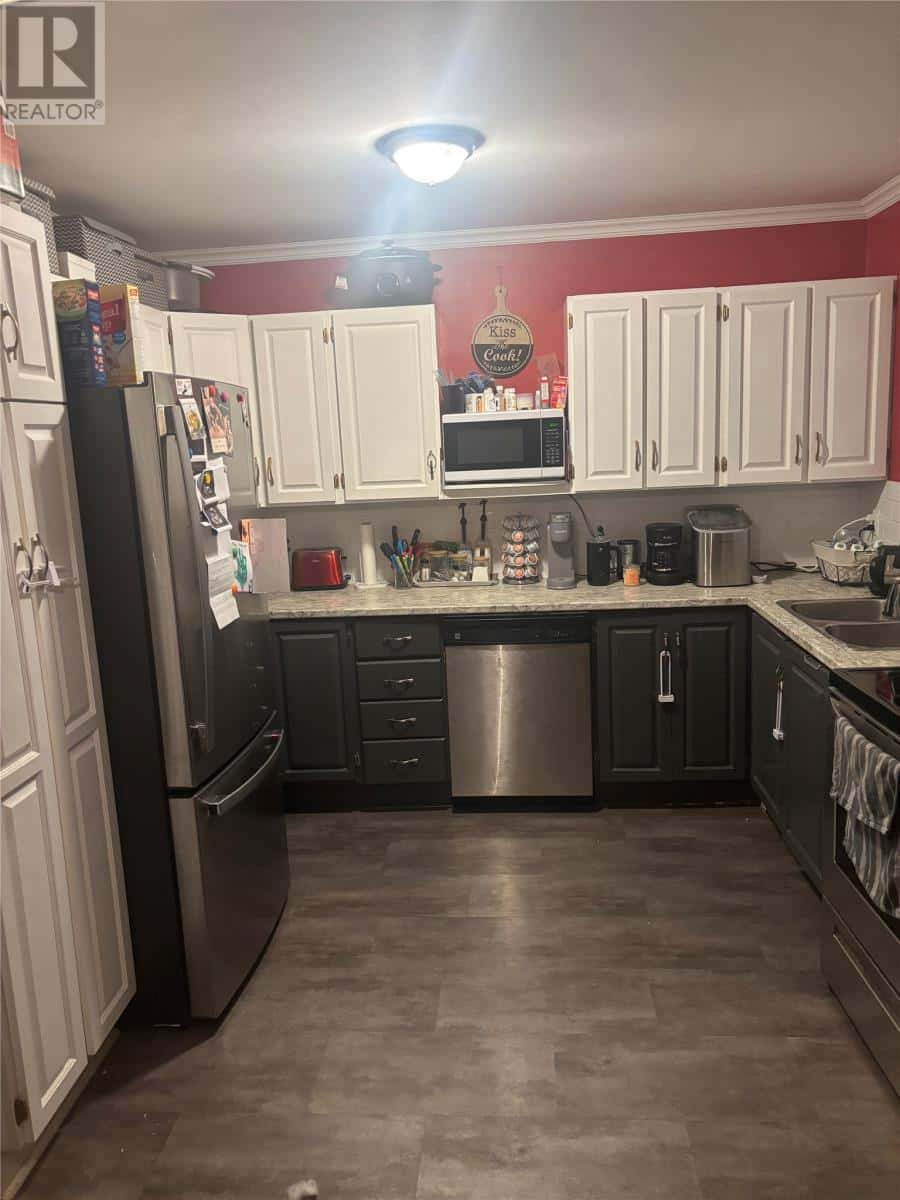 3 Diamond Place — Mount Pearl, Newfoundland & Labrador - Photo 4 of 19