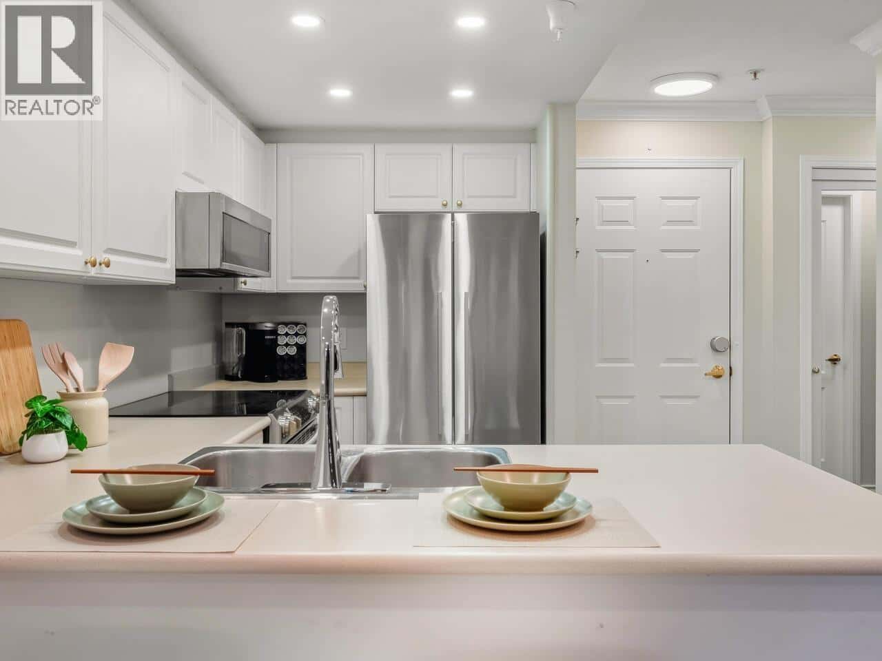 127 5880 DOVER CRESCENT — Richmond, British Columbia - Photo 5 of 21