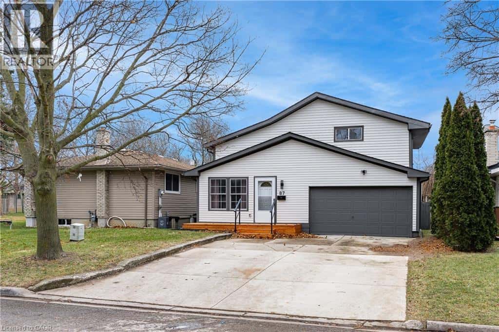 87 LAFAYETTE Drive — St. Catharines, Ontario - Photo 3 of 44