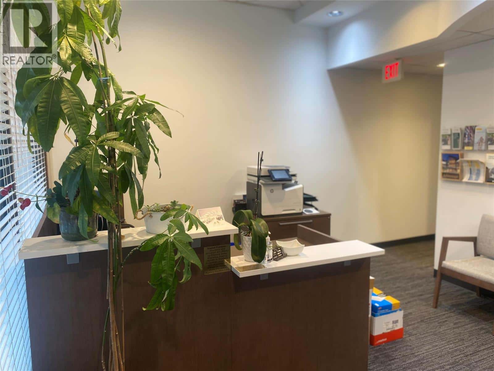 3048 Skaha Lake Road — Penticton - Photo 2 of 21