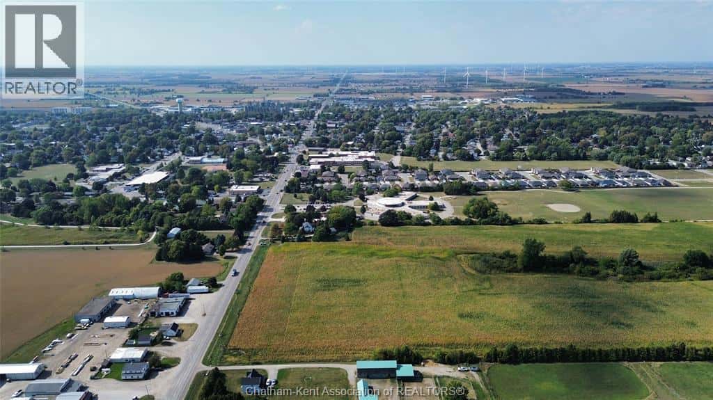 247 Chatham STREET South — Blenheim, Ontario - Photo 4 of 19