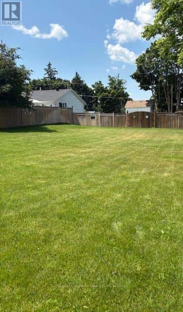 10 STODDART STREET — Essa (Thornton), Ontario - Photo 4 of 9