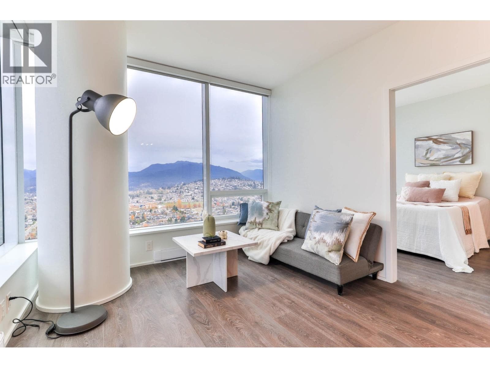 5006 1955 ALPHA WAY — Burnaby, British Columbia - Main photo