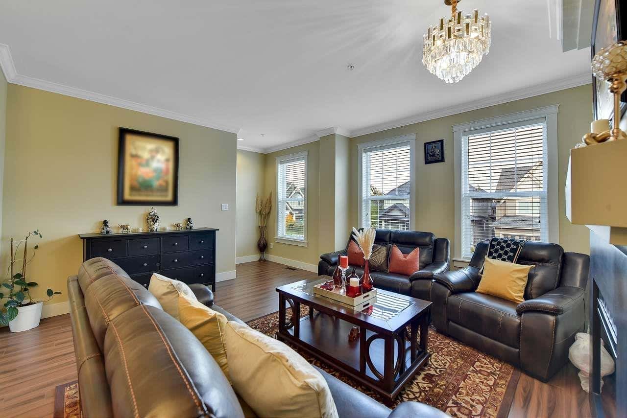 21136 80A AVENUE — Langley, British Columbia - Photo 5 of 40