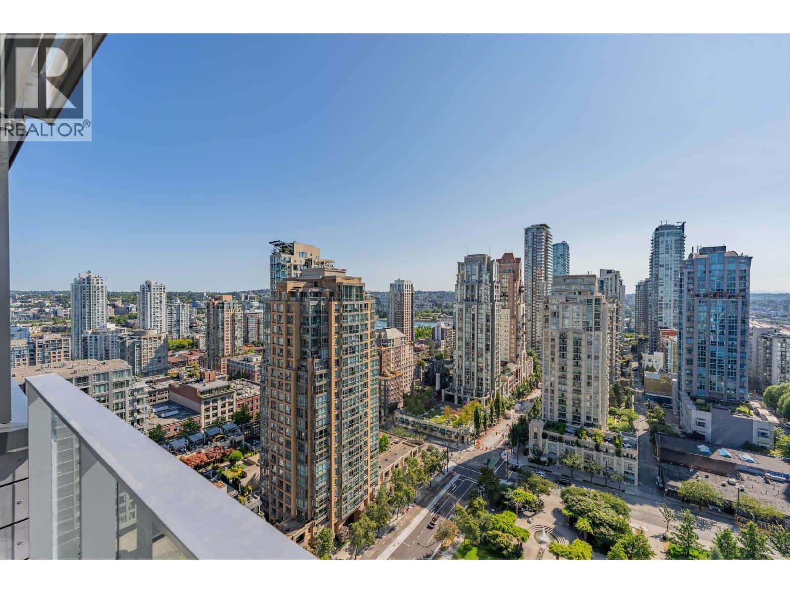 2109 1111 RICHARDS STREET — Vancouver, British Columbia - Photo 5 of 40