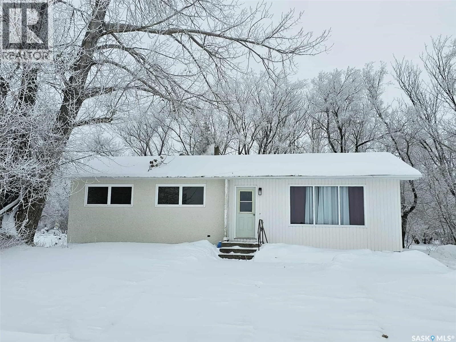 4 Railway AVENUE — Yarbo, Saskatchewan - Main photo