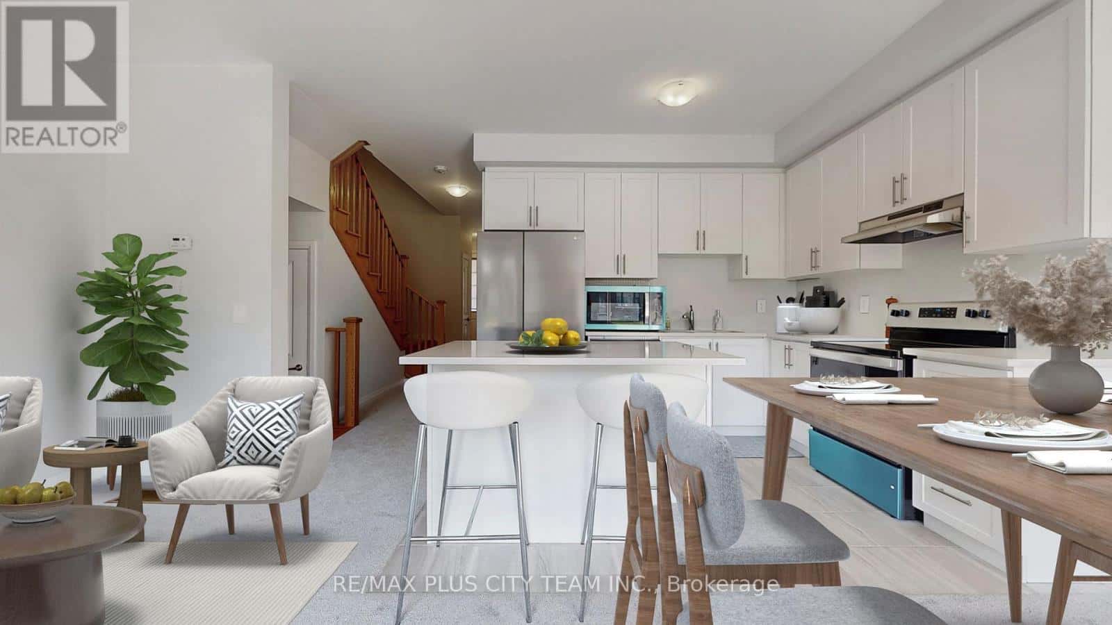 32 KEENAN STREET — Kawartha Lakes (Lindsay), Ontario - Photo 5 of 16