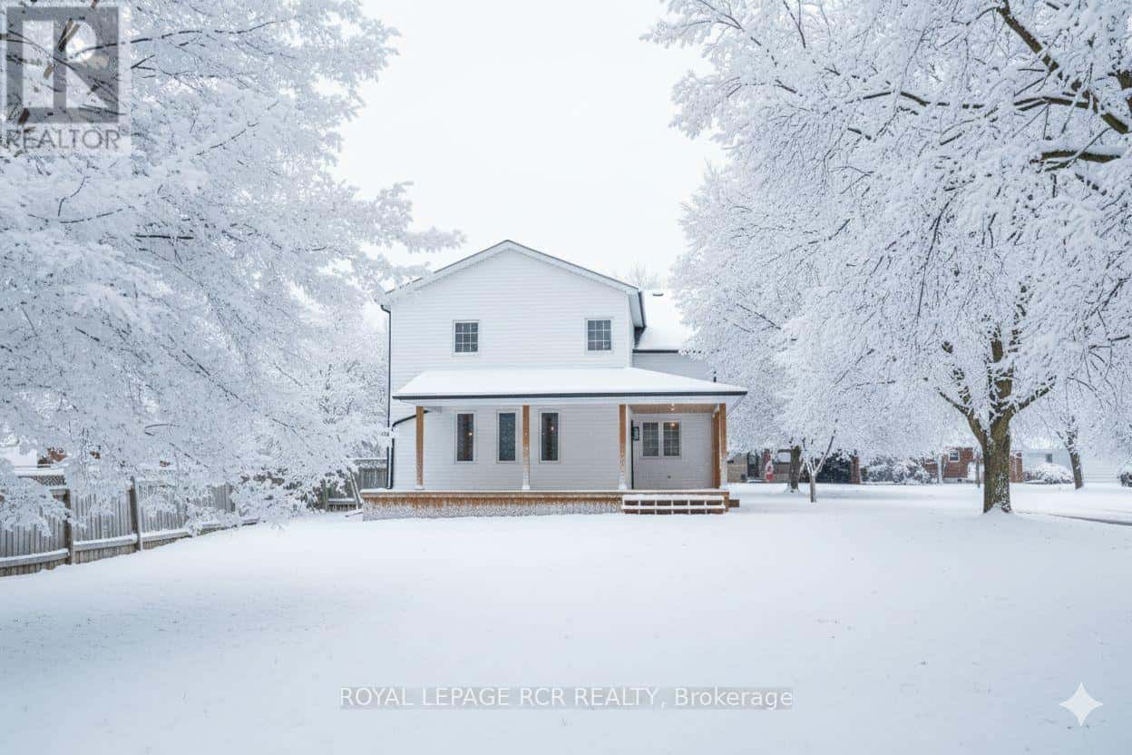 349 SMITH STREET — Wellington North (Arthur), Ontario - Photo 4 of 47