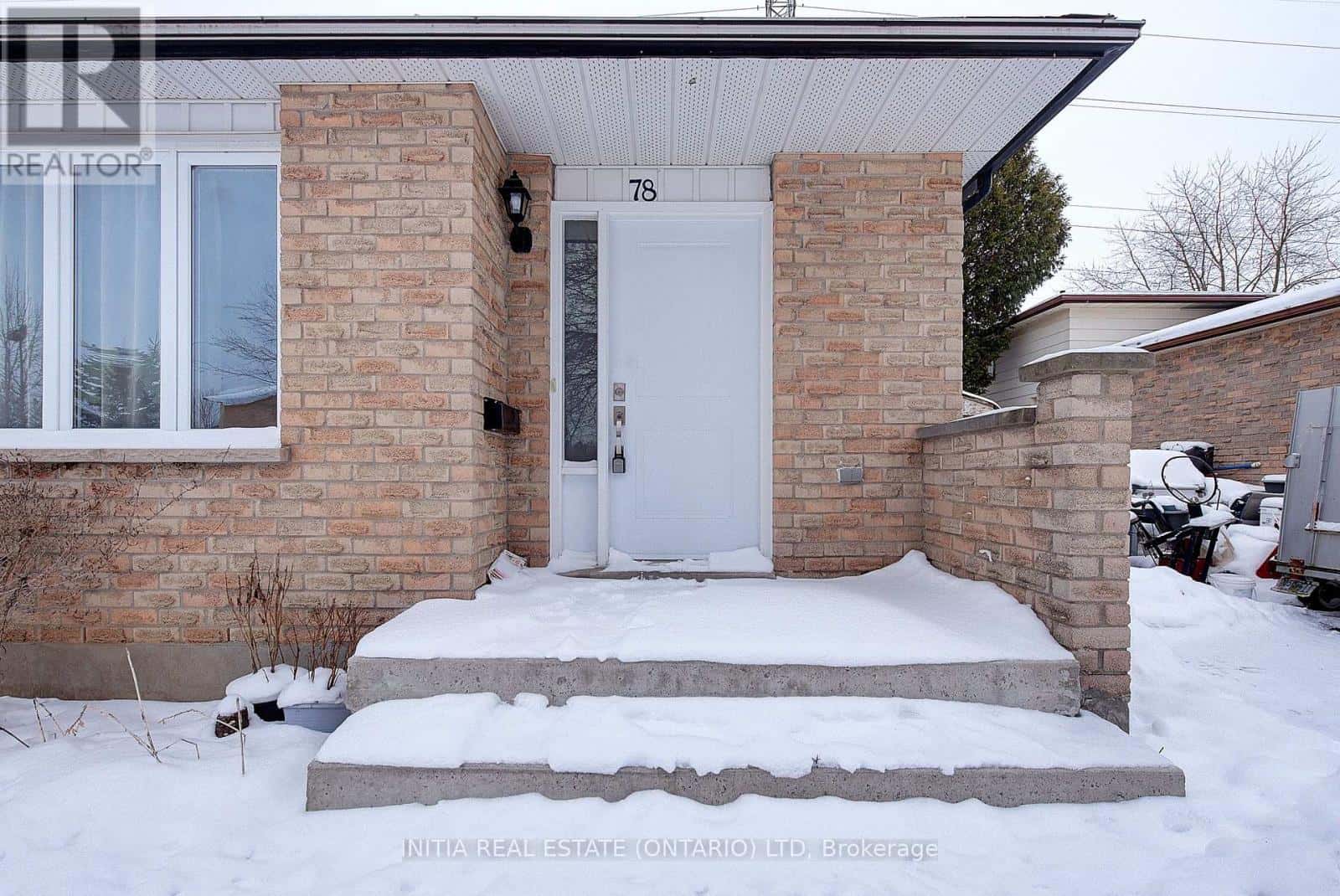 78 LYSANDA COURT — London South (South T), Ontario - Photo 5 of 45