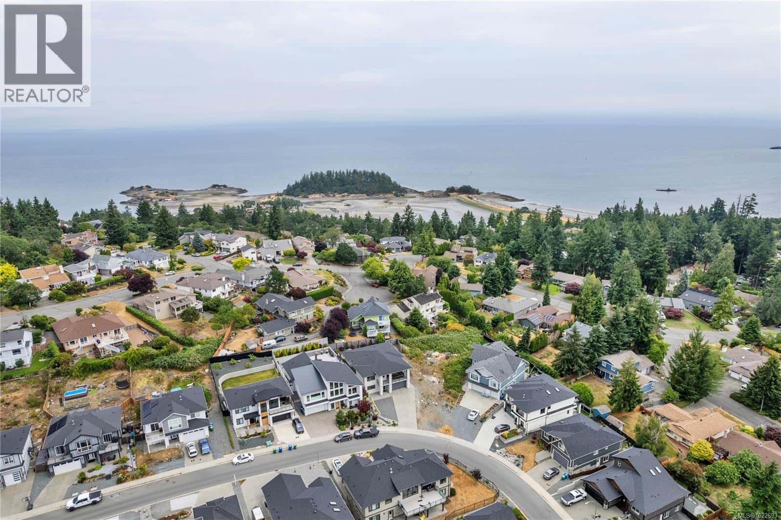 152 Golden Oaks Cres — Nanaimo, British Columbia - Photo 5 of 74