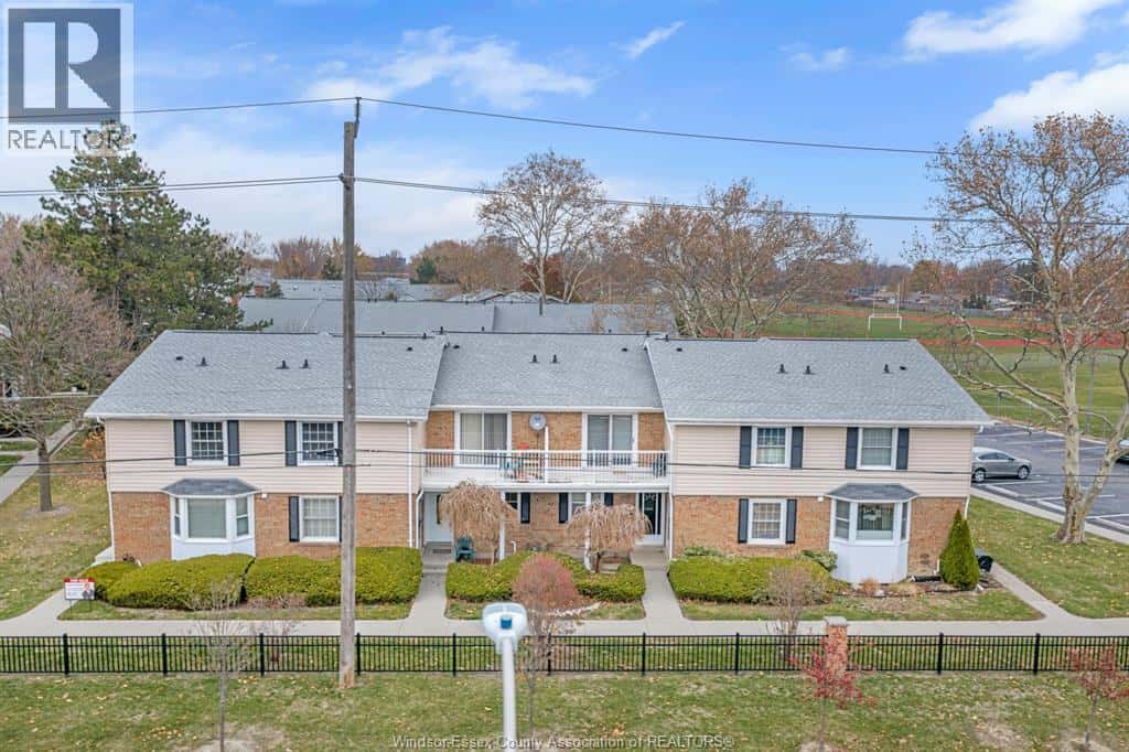 8400 LITTLE RIVER ROAD Unit# 6 — Windsor, Ontario - Photo 4 of 42