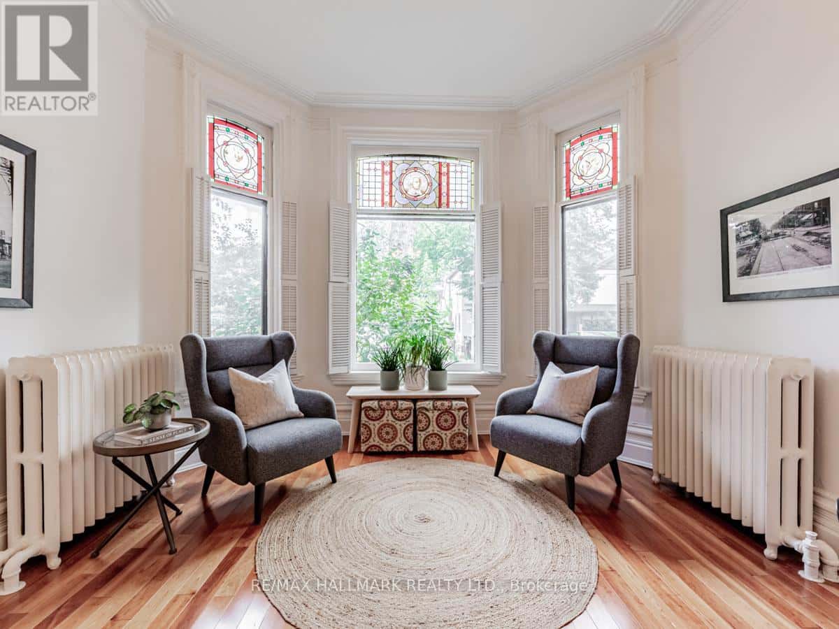 50 ROSE AVENUE — Toronto (Cabbagetown-South St. James Town), Ontario - Photo 4 of 37