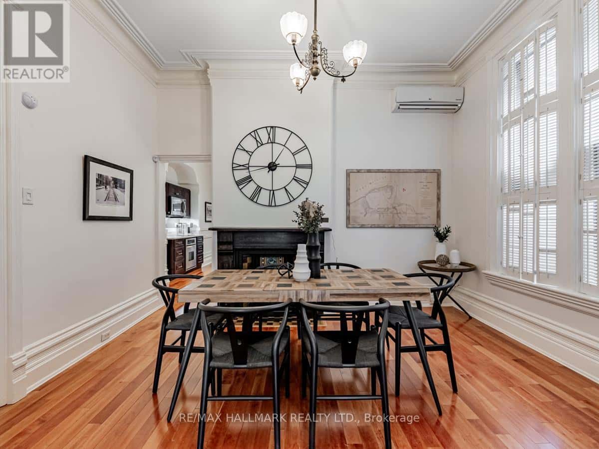 50 ROSE AVENUE — Toronto (Cabbagetown-South St. James Town), Ontario - Photo 5 of 37