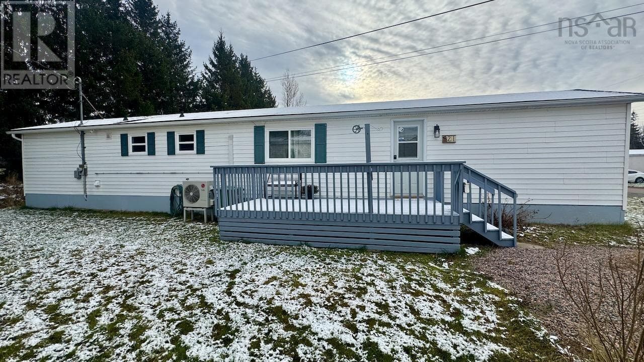 21 COLLEGE Court — Bible Hill, Nova Scotia - Main photo