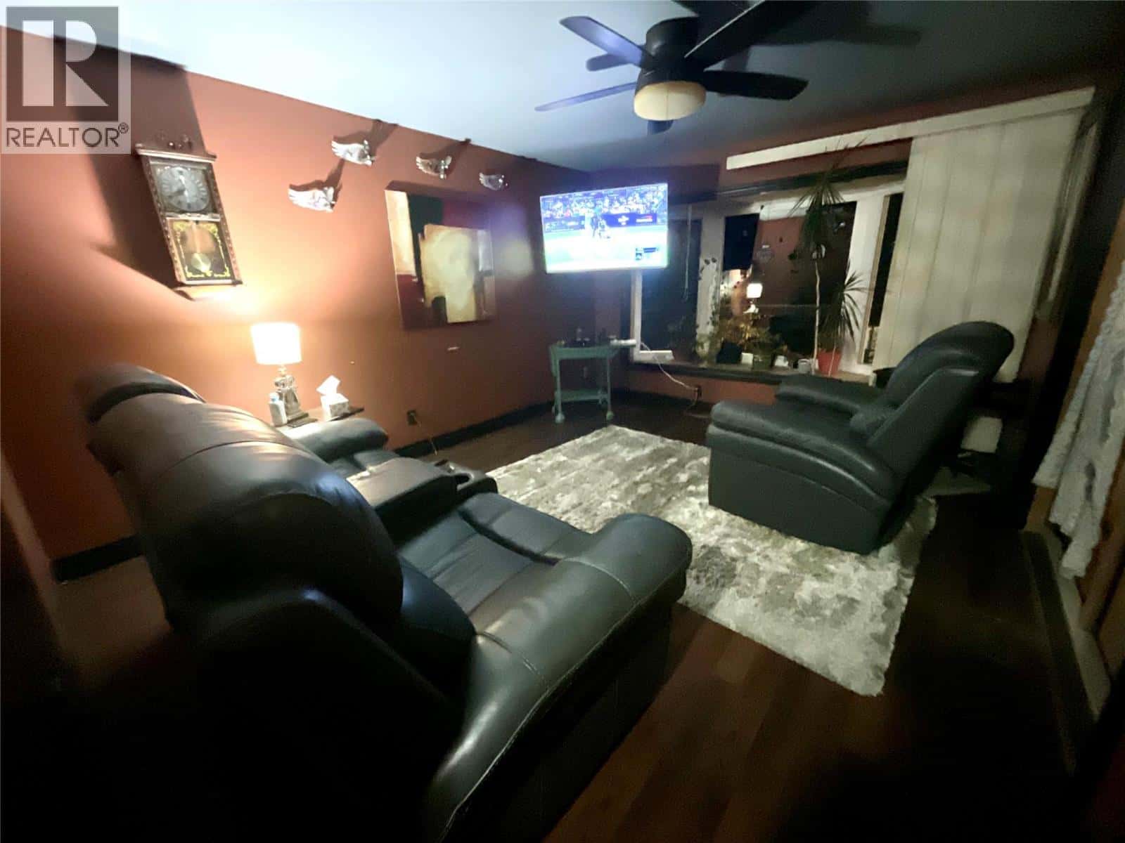 2714 LOWER 6 MILE Road Unit# 19 — Nelson, British Columbia - Photo 3 of 12