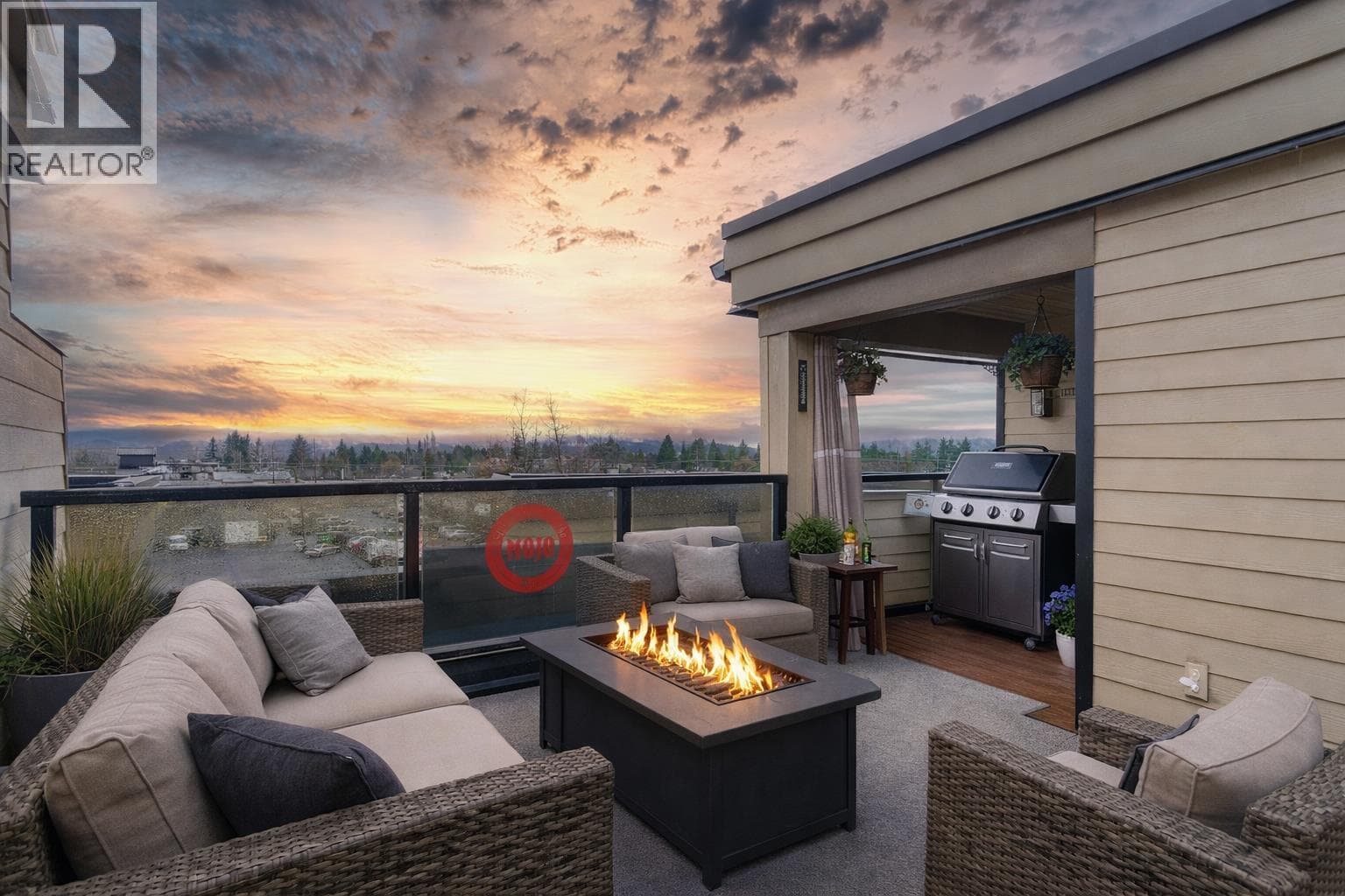 205 22720 119 AVENUE — Maple Ridge, British Columbia - Main photo