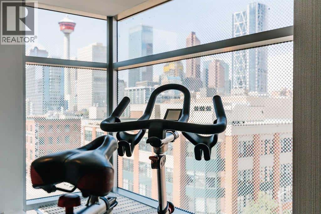 Calgary — Calgary - Photo 5 of 29