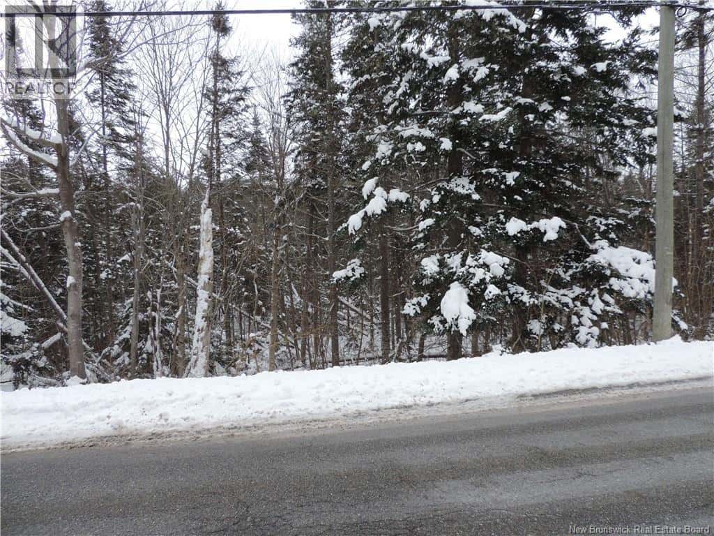 73 Highland — Grand Bay-Westfield, New Brunswick - Photo 2 of 4