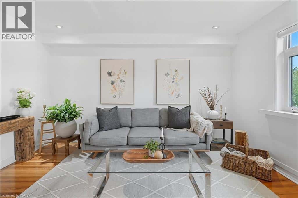 Burlington — Burlington - Photo 5 of 49