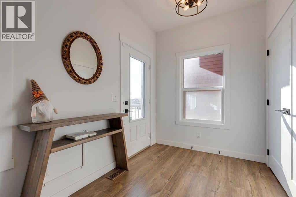 14965 1 Street NW — Calgary, Alberta - Photo 2 of 49