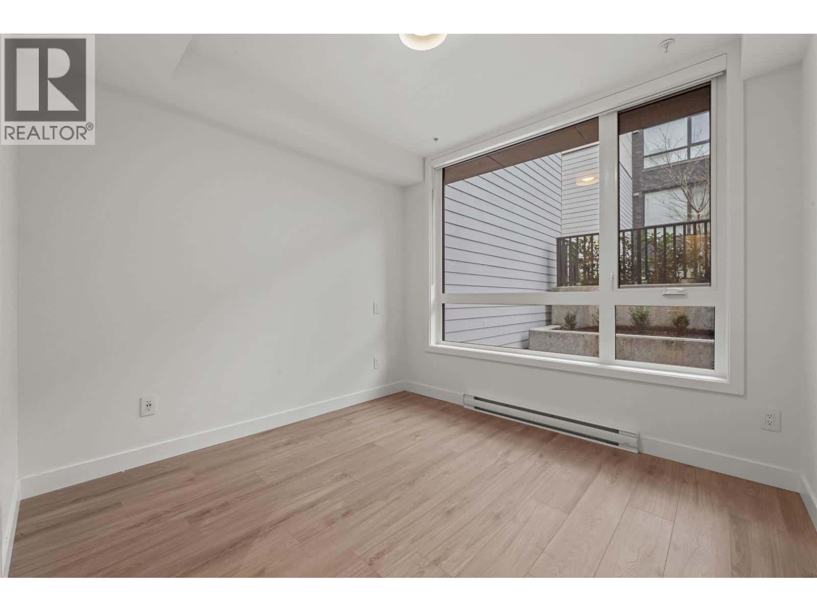 614 6085 IRMIN STREET — Burnaby, British Columbia - Photo 2 of 24