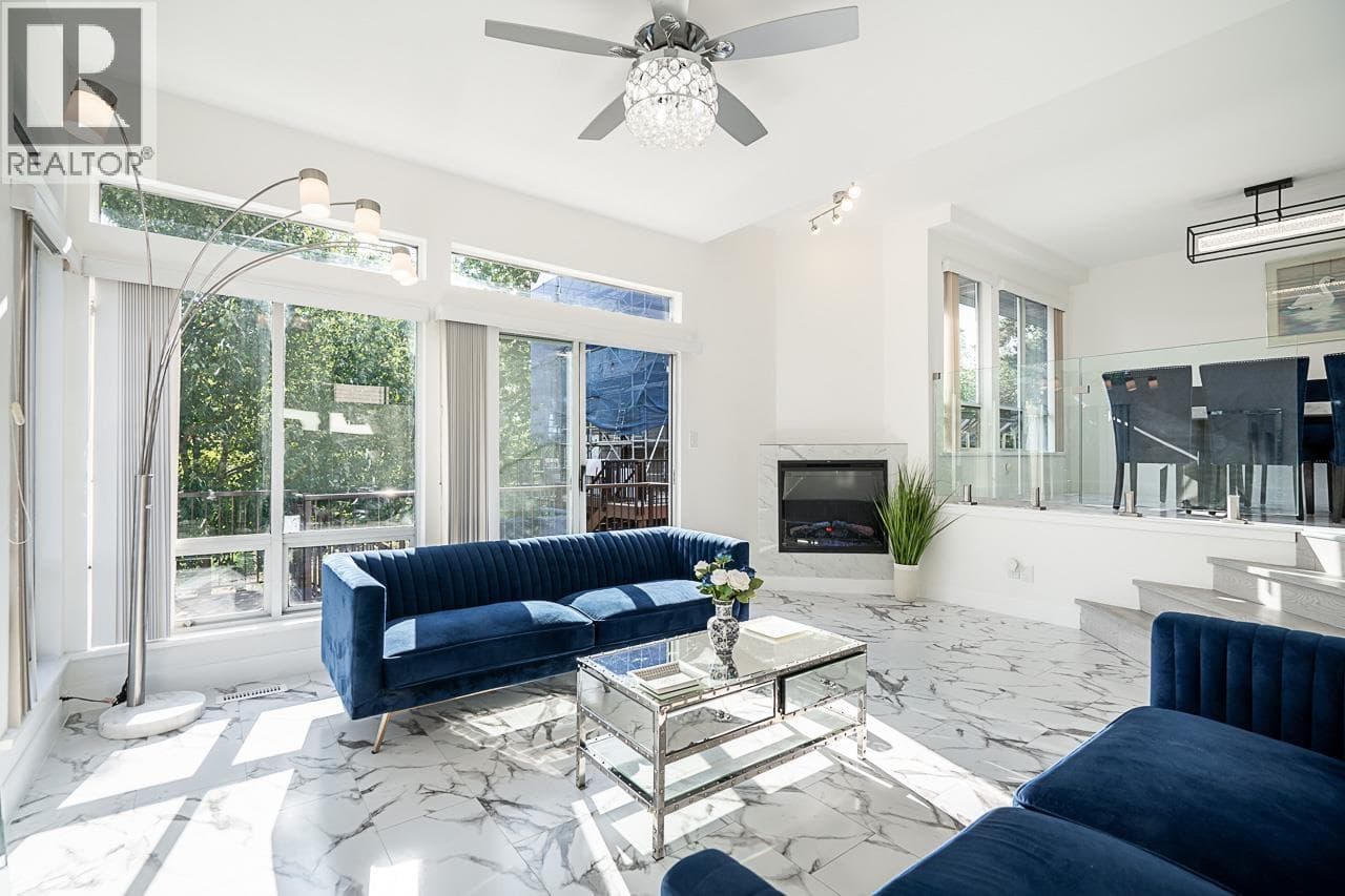 54 5380 SMITH DRIVE — Richmond, British Columbia - Main photo