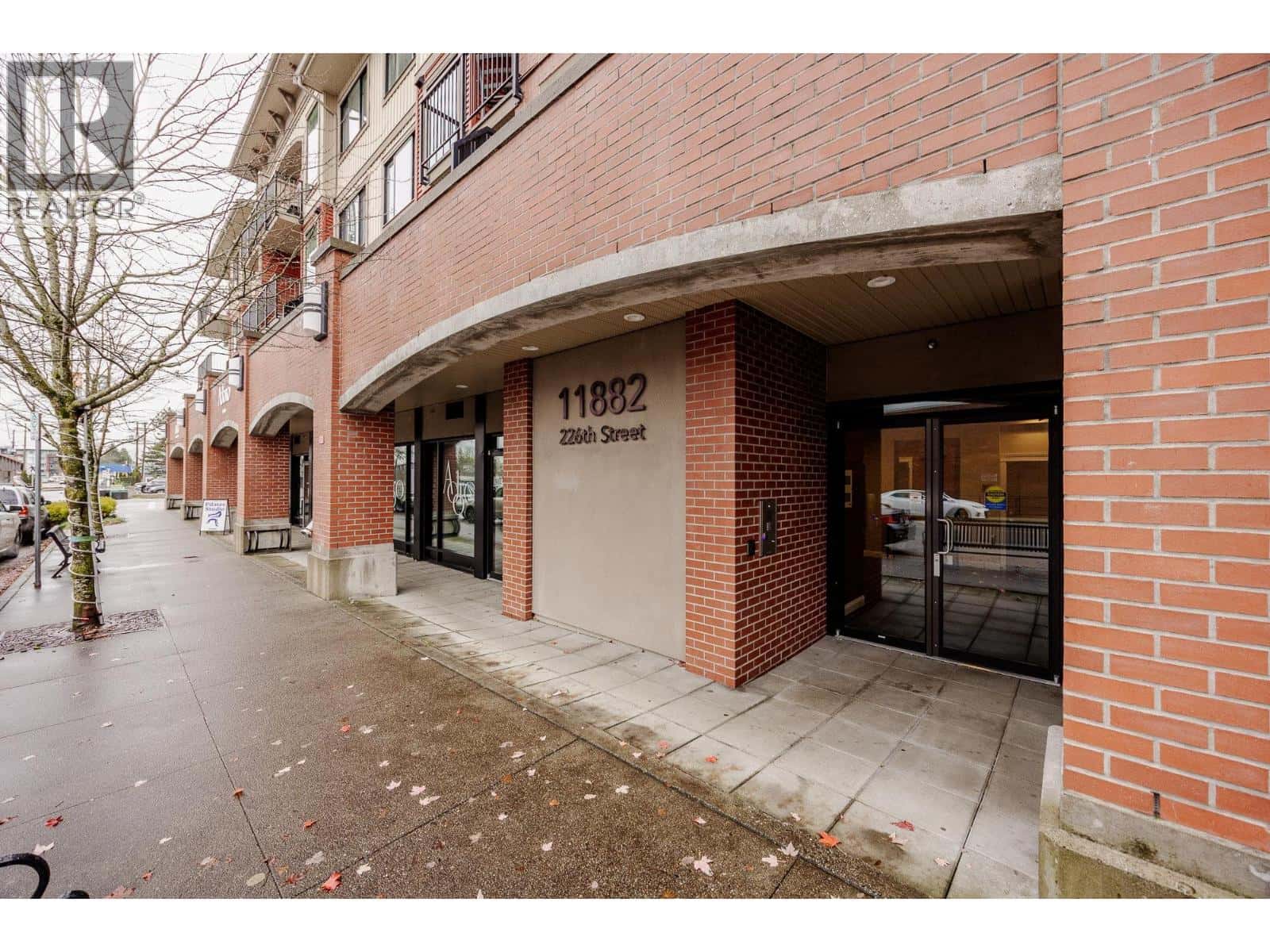 316 11882 226 STREET — Maple Ridge, British Columbia - Photo 4 of 31