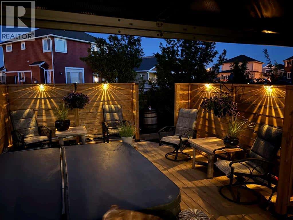 729 Hampton Hills Drive NE — High River, Alberta - Photo 2 of 41