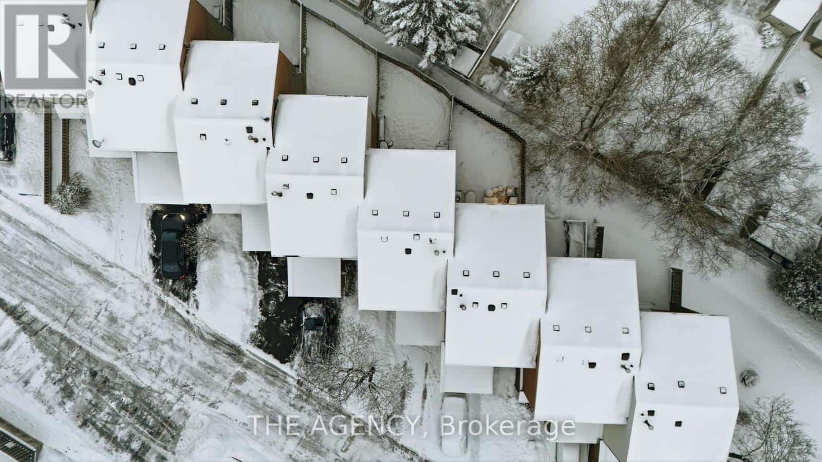 9 - 72 MARTIN ROAD — Clarington (Bowmanville), Ontario - Photo 4 of 37